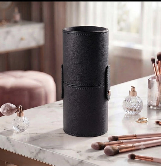 The Hastiere PU Leather Brush Cylinder